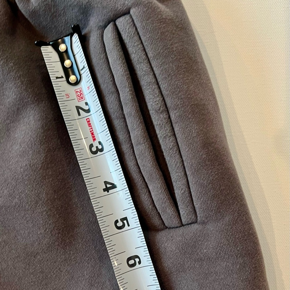 Tic Toc Charcoal Grey Lounge Sweat Mini Shorts Chunky Pockets Pull On Cozy Small - Picture 4 of 8